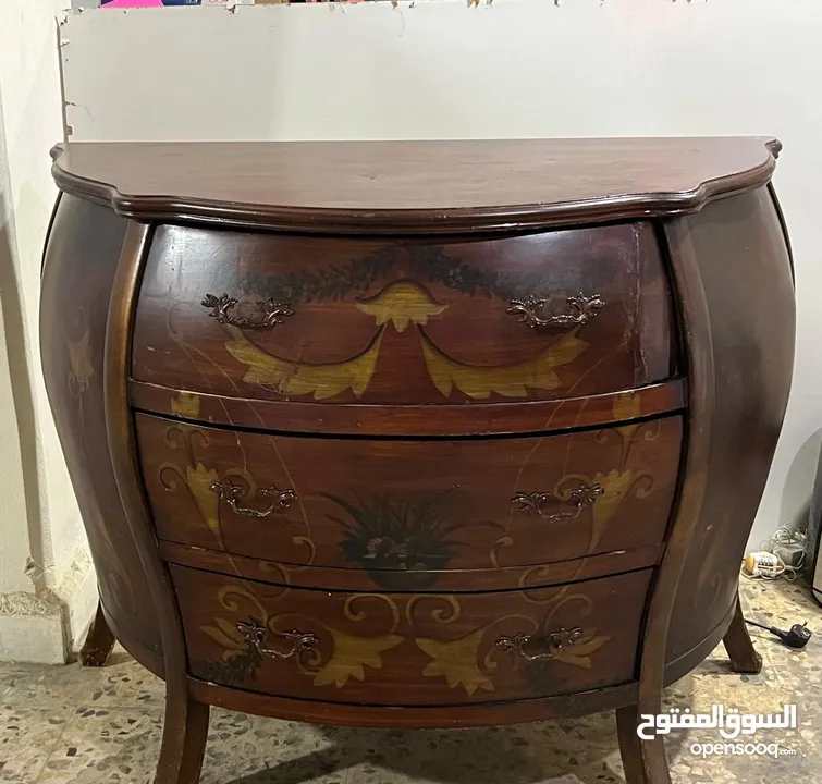 بيو مع 3 جوارير مصري انتيكا الحجم الجامو 117/100