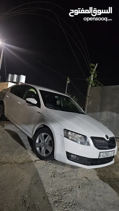 سكودا اوكتافيا 1600 جير عادي برايفت