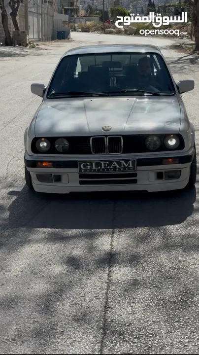 BMW E30 1988