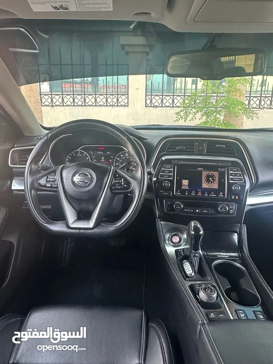 Nissan Maxima SV 2019