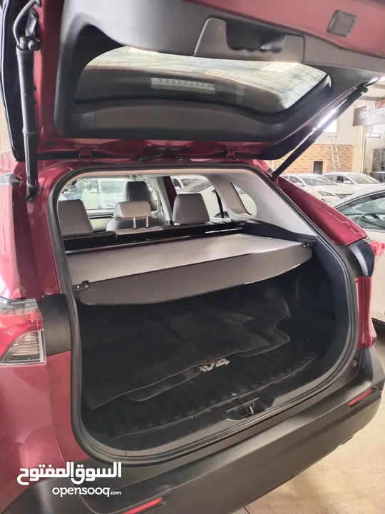 TOYOTA Rav4 2022 XLE Premium -hybrid  تويوتا راف فور(( 2022 )) ليثيوووم هايبرد دفع رباعي صنف XLE PRE