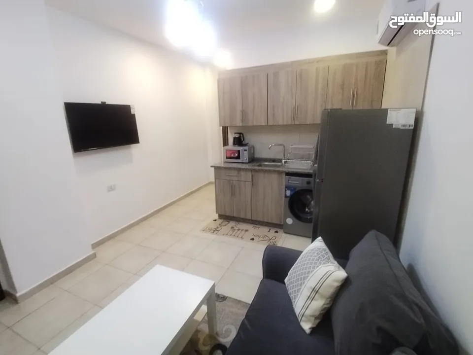 استوديو للأجار على الدوار السابع