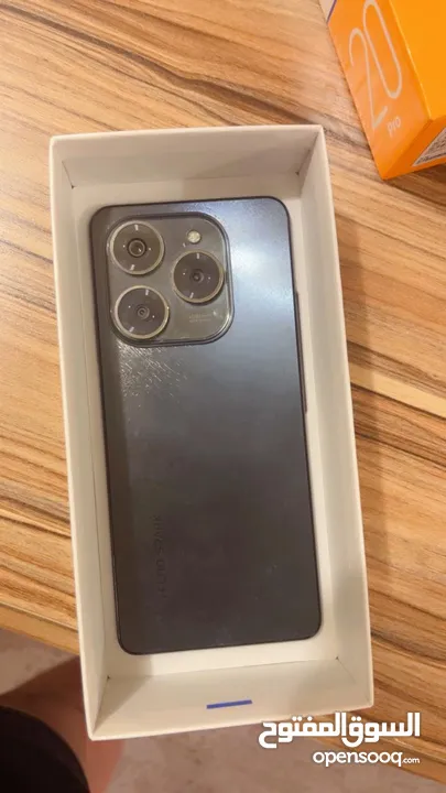 Tecno spark 20 pro الهاتف جيد جدا مستعمل 2 شهرين فقط