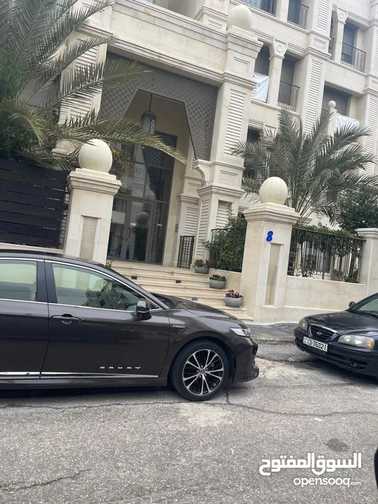 مطلوب شقة من مالك مباشرة كرسي جندويل خلدا على بدل جزء ارضي او اقساط من مالك مباشرة  مع رهن وكفالة