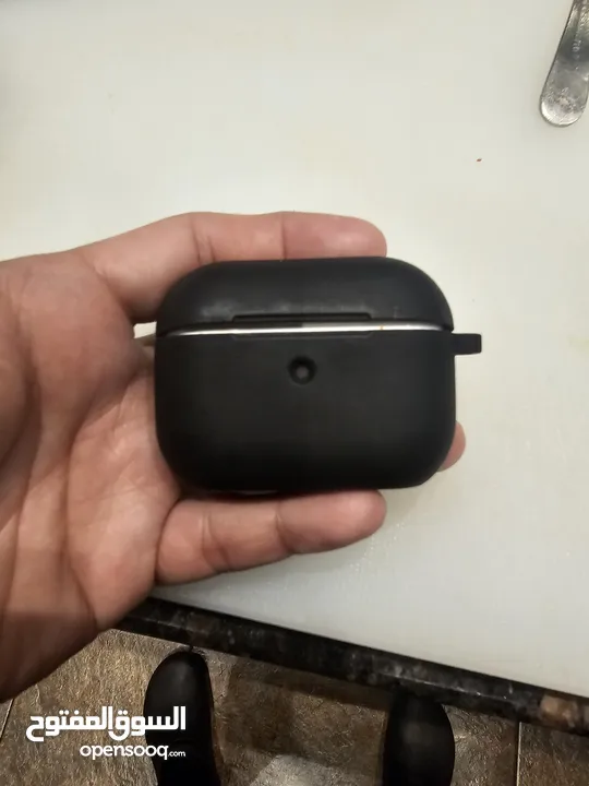 airpod pro 2 same like new barely used