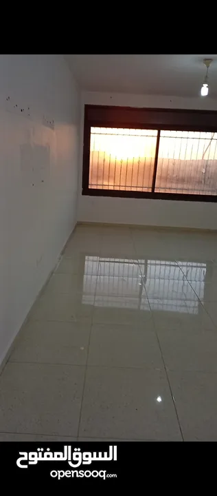 شقة في عمارات ربحي الحجة اسكان اندونيسيا
