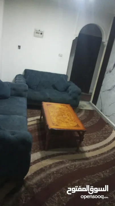 شقة طابق ثالث مقابل وزاره الصحه للبيع