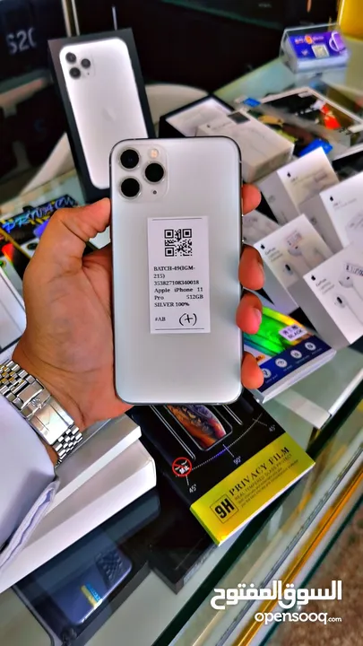 عرض خااص : iPhone 11 pro 512gb بالذاكرة العملاقة هاتف نظيف جدا بحالة الوكالة مع ملحقاته و بأقل سعر