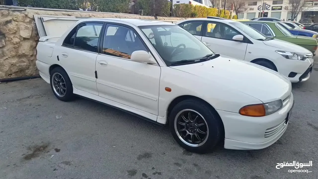 ميتسوبيشي لانسر مميزة جدا للبيع فقط