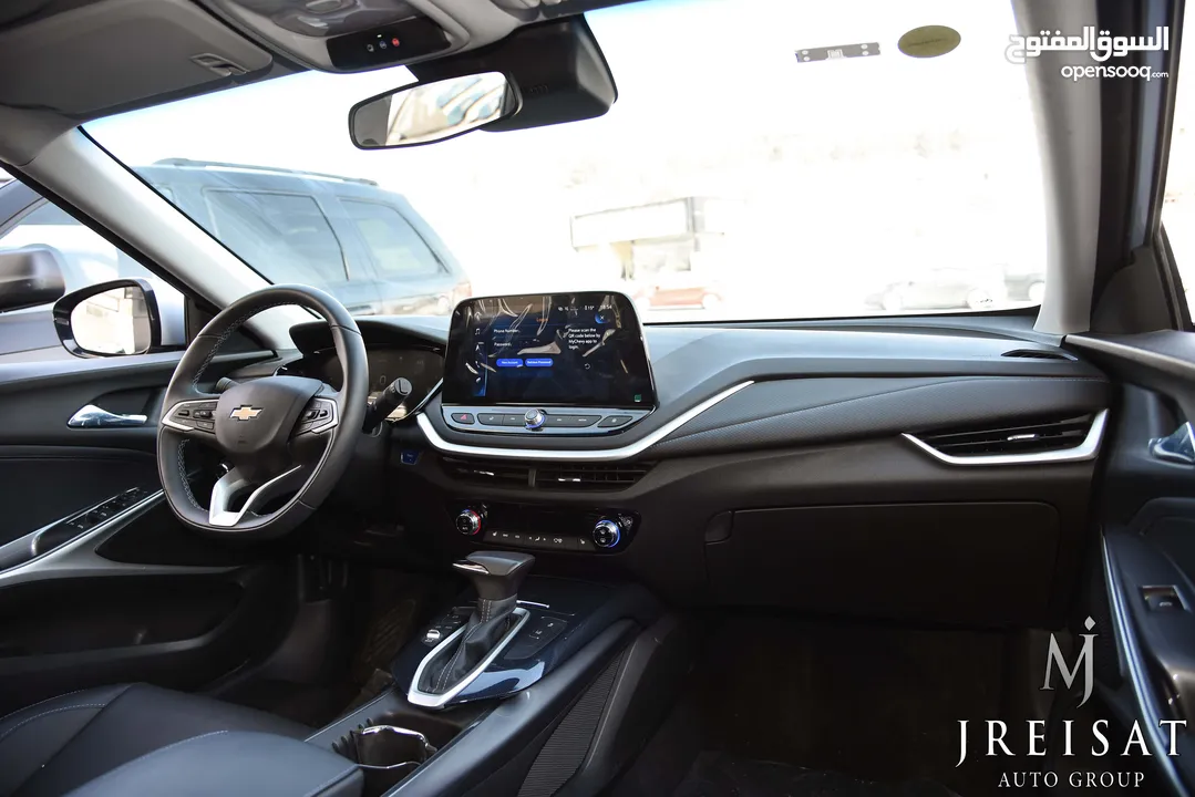 شيفرولية مينلو كهربائية بالكامل متوفر باللونين سلفر بلو وابيض 2023 Chevrolet Menlo EV