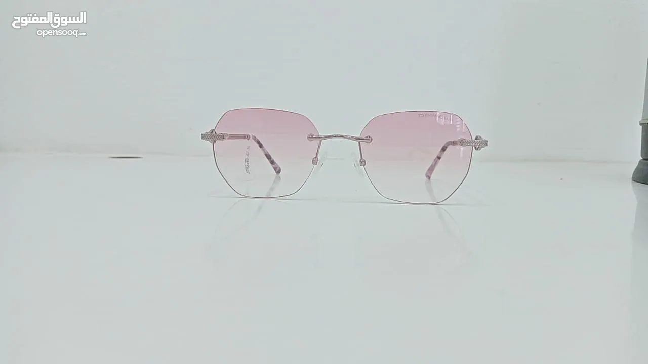 نظارات شمسية،. SUNGLASSES