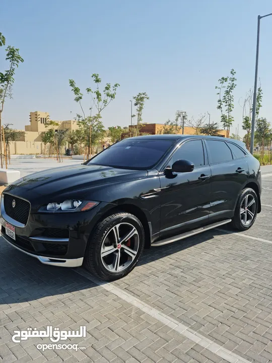 Jaguar  F pace 2017