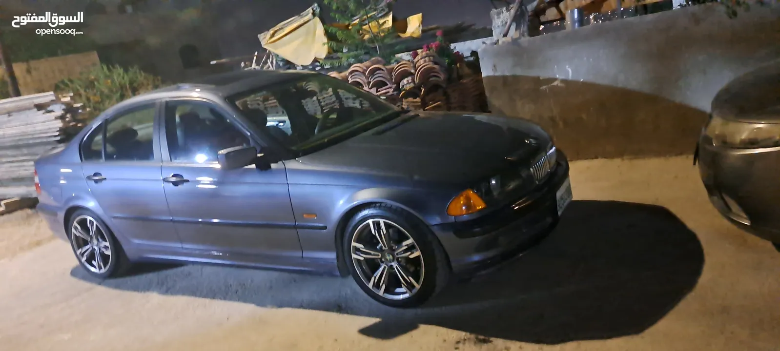 سياره bmw 320