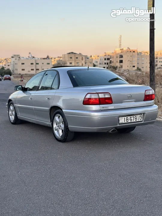 أوبيل أوميجا 2003 للبيع