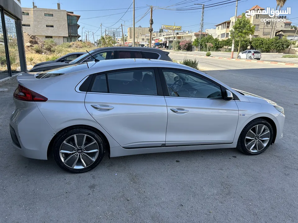 هيونداي ايونيك 2018