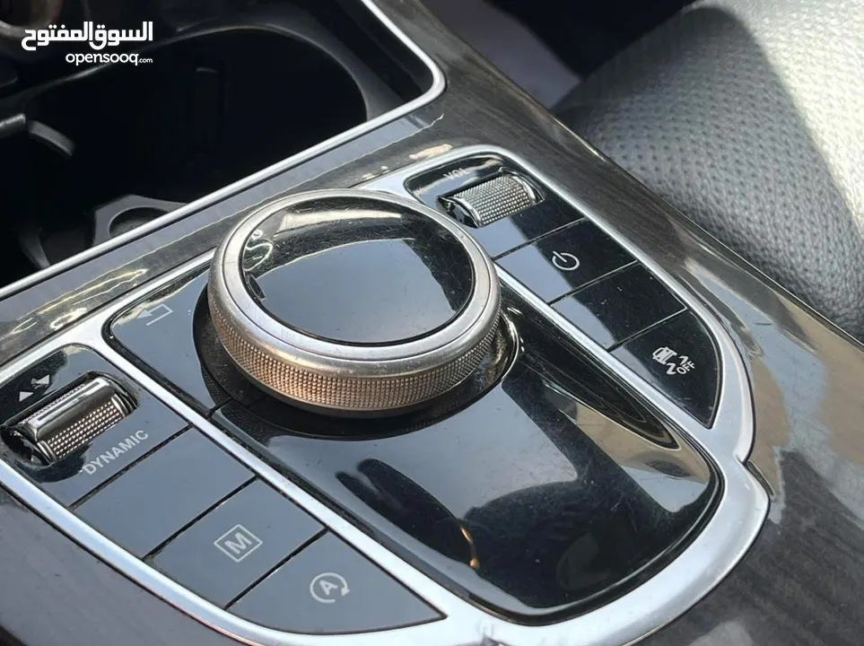 MERCEDES GLC300  2017 للبيع دون اي ملاحظات