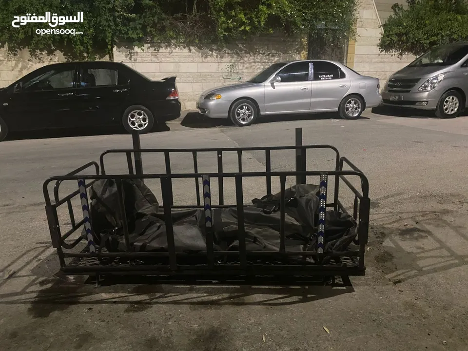 حاملة  للسيارة للبيع