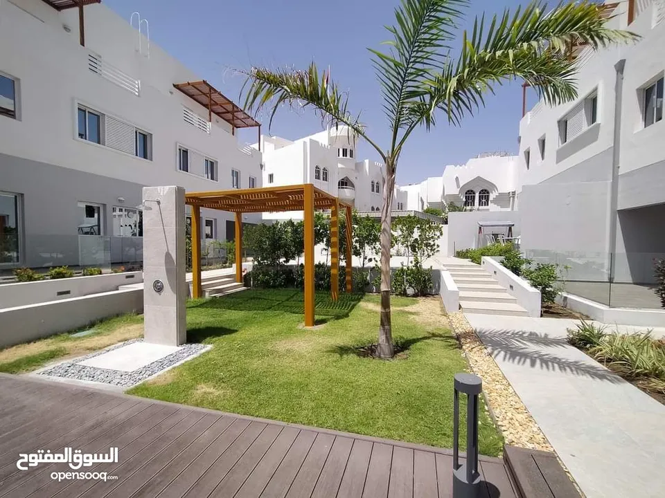 Townhouse in Madinat Al Ilam