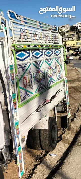 صندوق مع حوض اسوزو  للبيع بسعر مغري