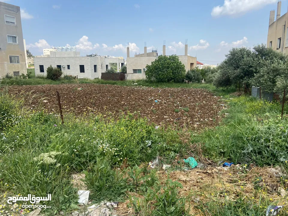 أرض للبيع  من المالك مباشرة في موقع مميز و بسعر مغري