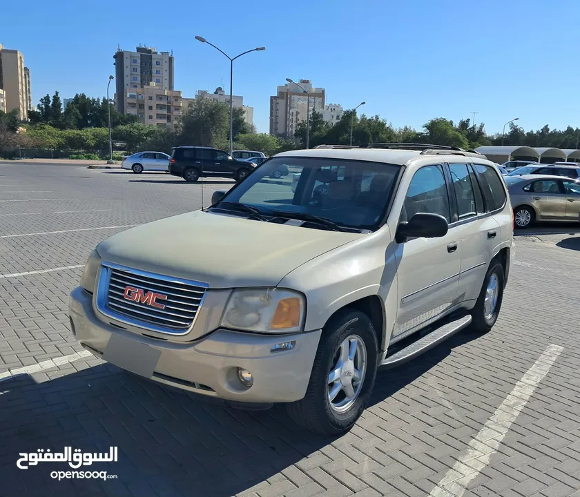 GMC Envoy 2009 Beige  جي ام سي انفوي 2009 بيج