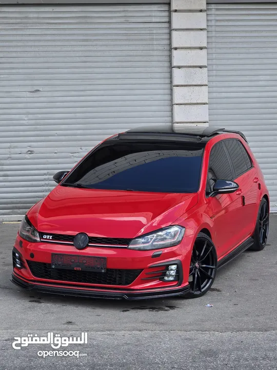 Vw golf gti mk7.5  2000cc  حصان 245