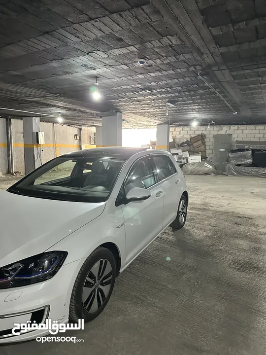 للبيع بحالة الوكالة Volkswagen E-Golf