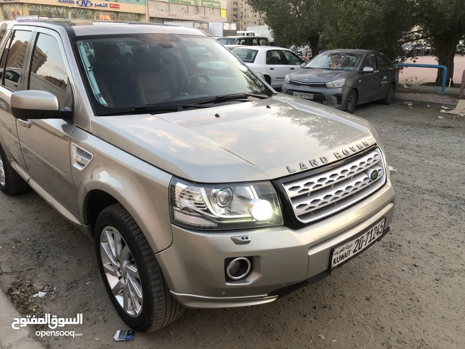 Land Rover  LR2 2013  for sale ,family used well maintained