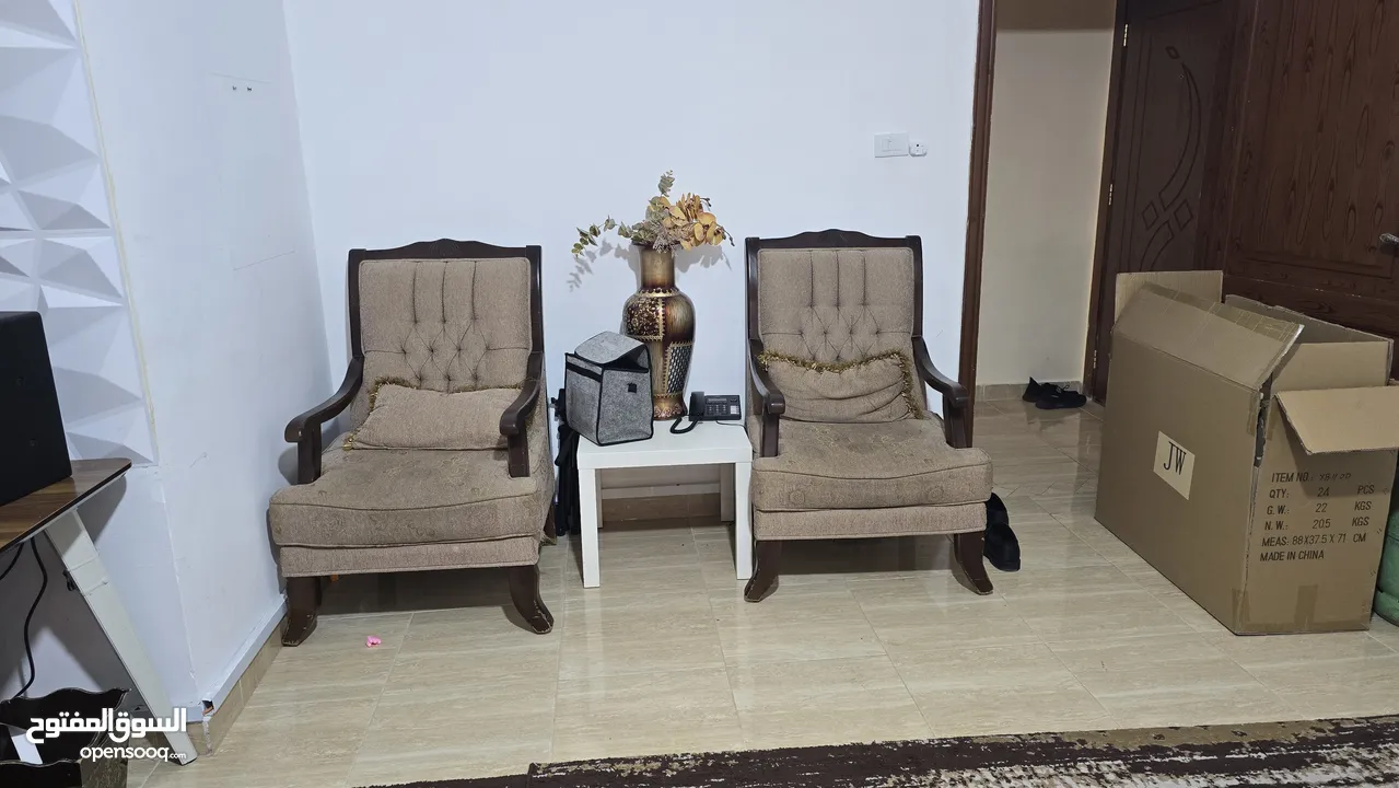 مجموعة أغراض عفش بيت للبيع بداعي السفر السعر ممتاز