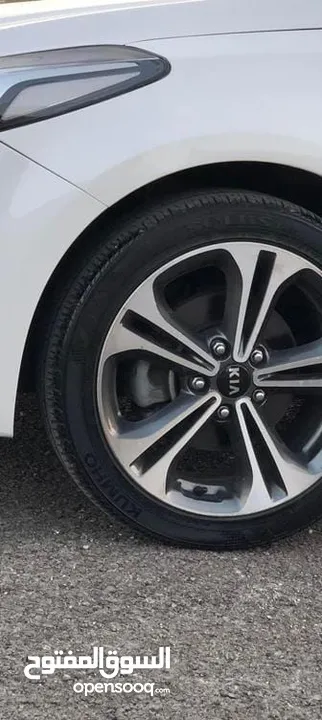 kia k3 2018  للبيع فحص كامل  نكسب الصلاة على النبي   السياره مش ناقصها شي ابدا  صيانه دوريه متكرره