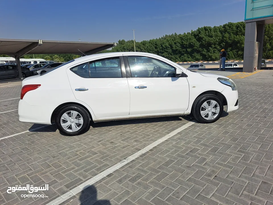 Nissan Sunny 2018