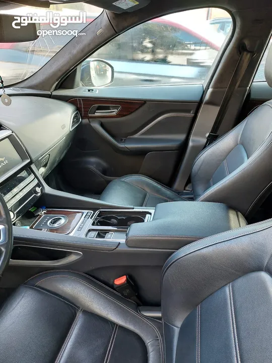 سيارة جاغور F-Pace 2019 من الوكالة وبضمان الوكالة للبيع ومن المالك مباشرة (مالك وحيد)