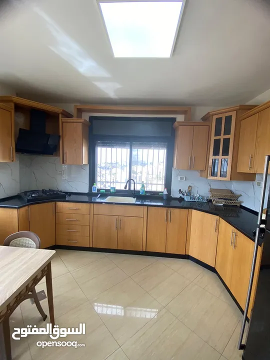 Furnished and distinctive apartment (Ramallah / Ein Misbah)