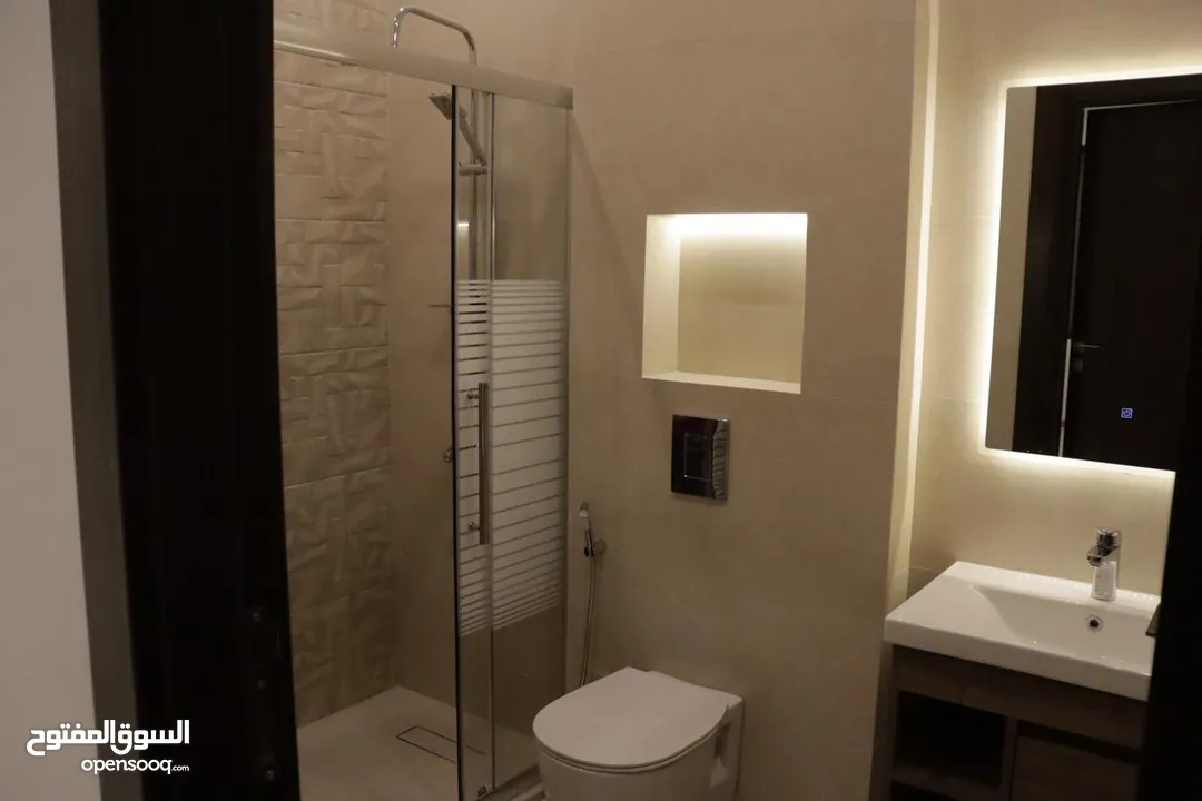 شقة طابق ثاني جديدة ،  مميزة ومطلة للبيع / مساحة (210 - 205 )m2 بأجمل مناطق ضاحية الامير راشد