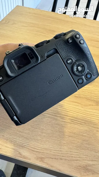 تحت الكفالة شتر 1000Canon R8 for sell