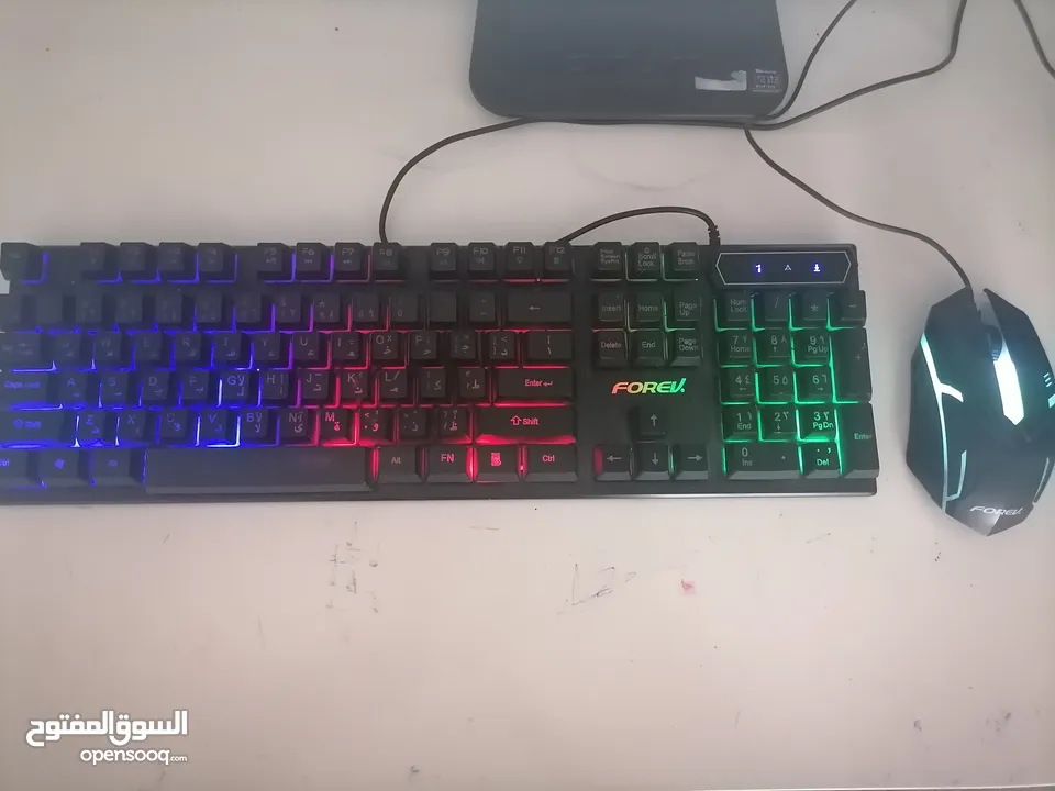 كمبيوتر مكتبي
