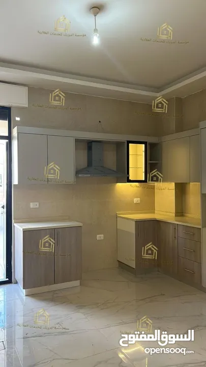 لم تسكن - ضاحية الأمير راشد - 3نوم ماستر - 225م - بلكونتين بإطلالــــه مميزة - موقع هادئ