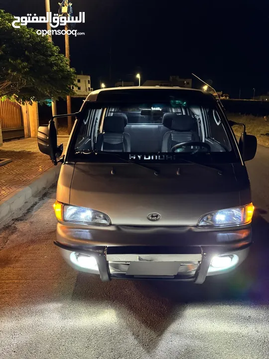 باص هونداي H100
