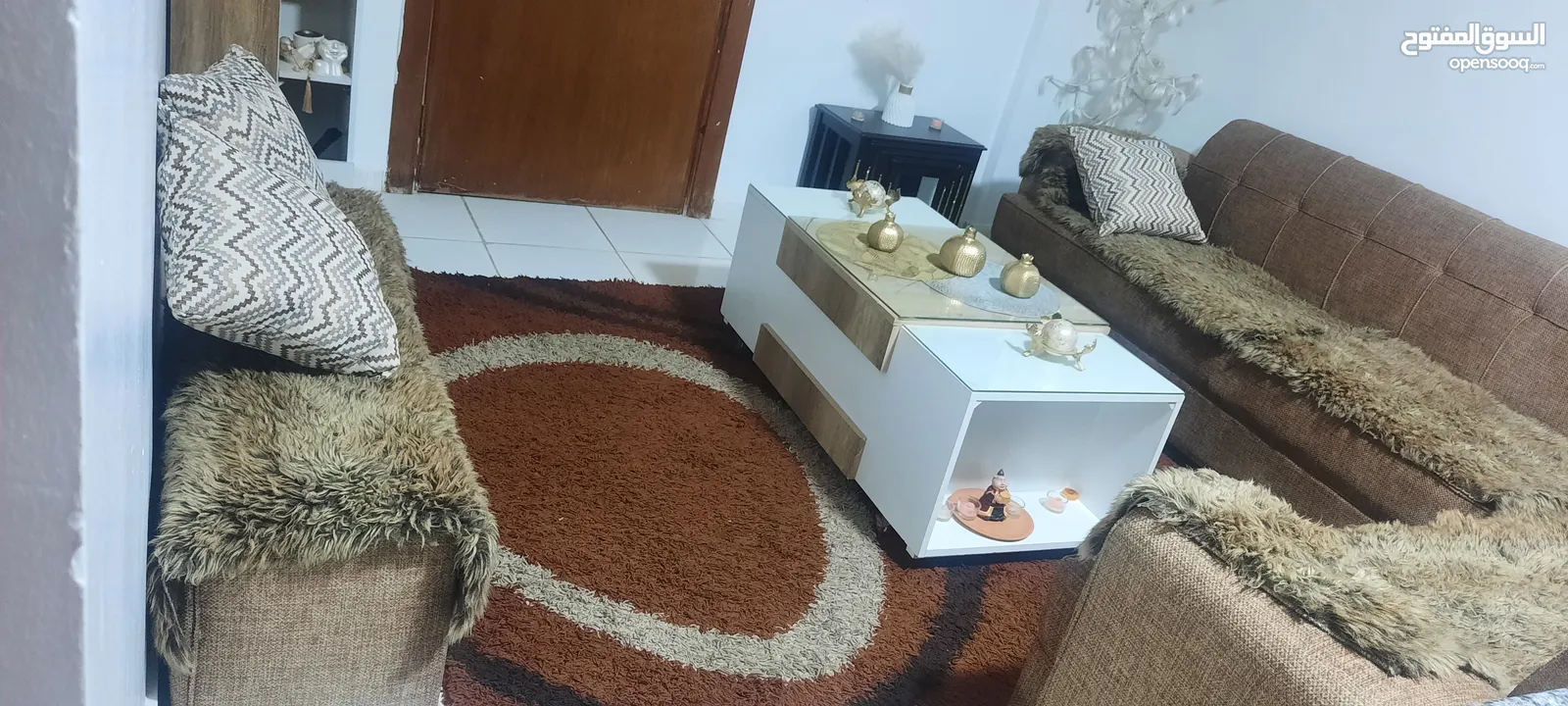 سجادة شاغي مترين في تلات ثقيله فقط ب 20  مكيف صحراوي 65د  وموكيت خمري 10 د