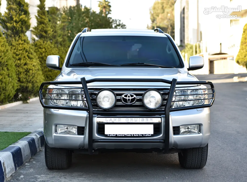 تويوتا لاند كروزر وارد الوكالة 2010 Toyota Land Cruiser GX 4.7L V8