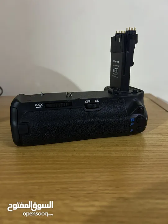Battery grip canon