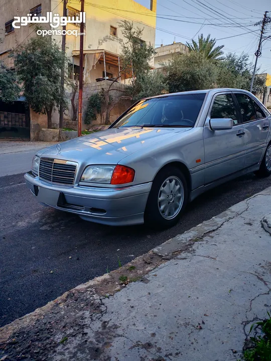 مرسيدس c200 موديل 96 محدثه 2000 بالكامل ماتور 2000cc السيارة ياباني