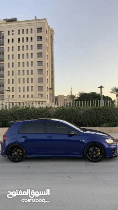 Volkswagen Golf R