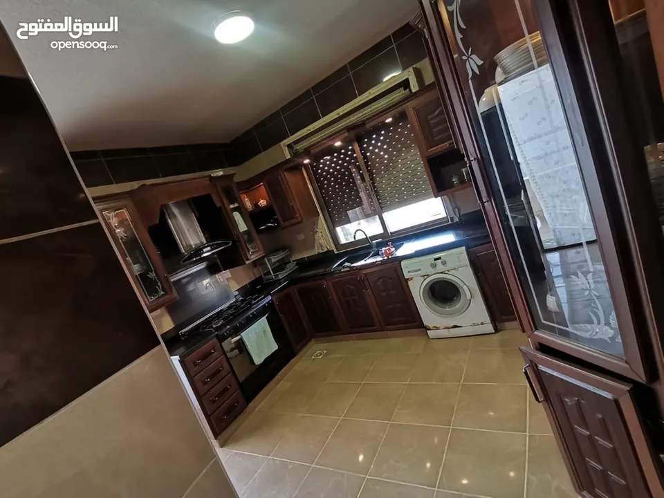 شقة 150 متر مع مصعد للبيع بسعر مغري