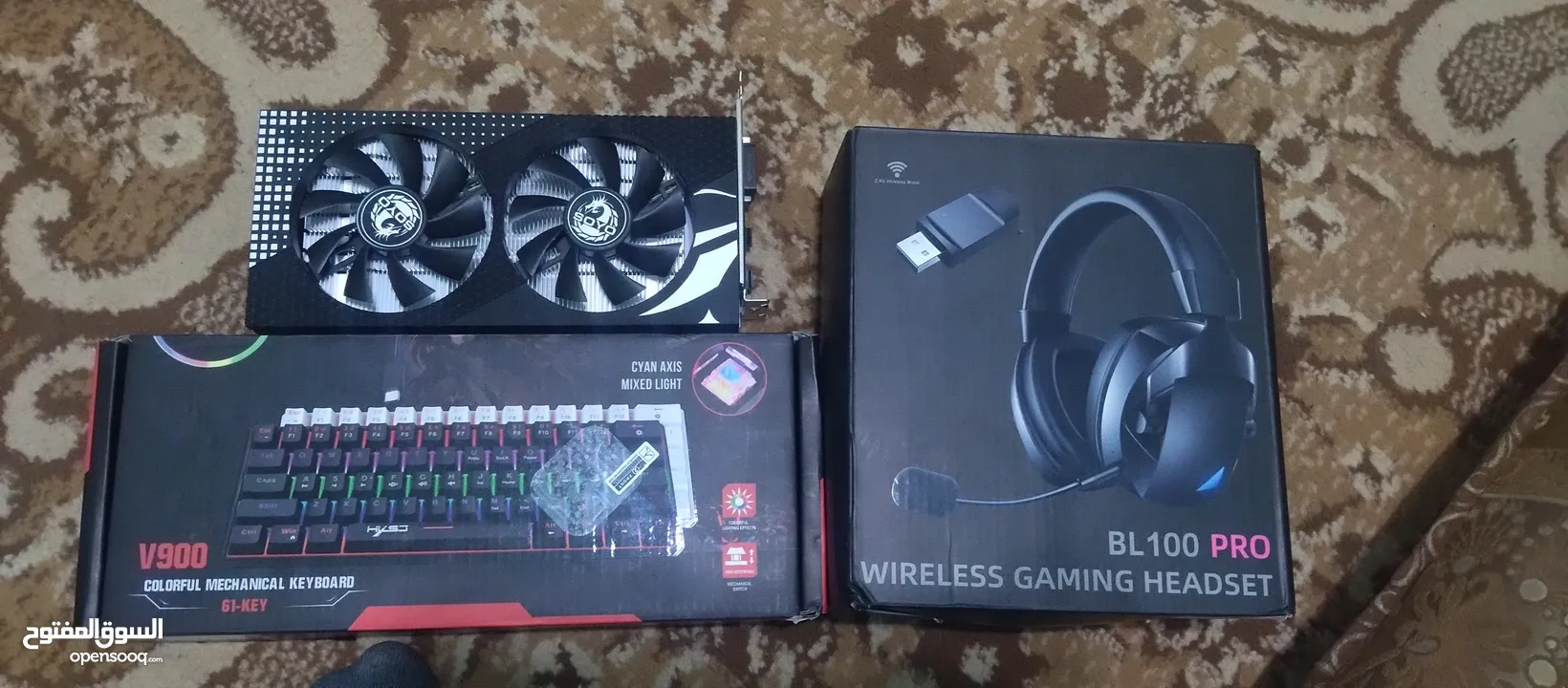 سماعة و كيبورت و كرت شاشة RX580 8GB للبيع