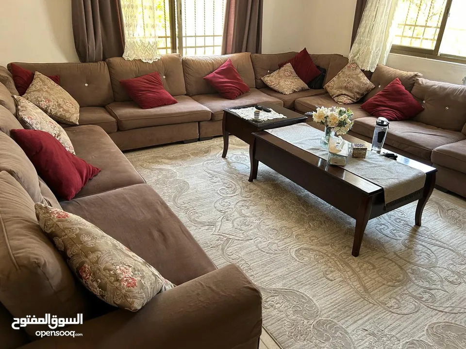 طقم كورنر غرفه جلوس نظيف