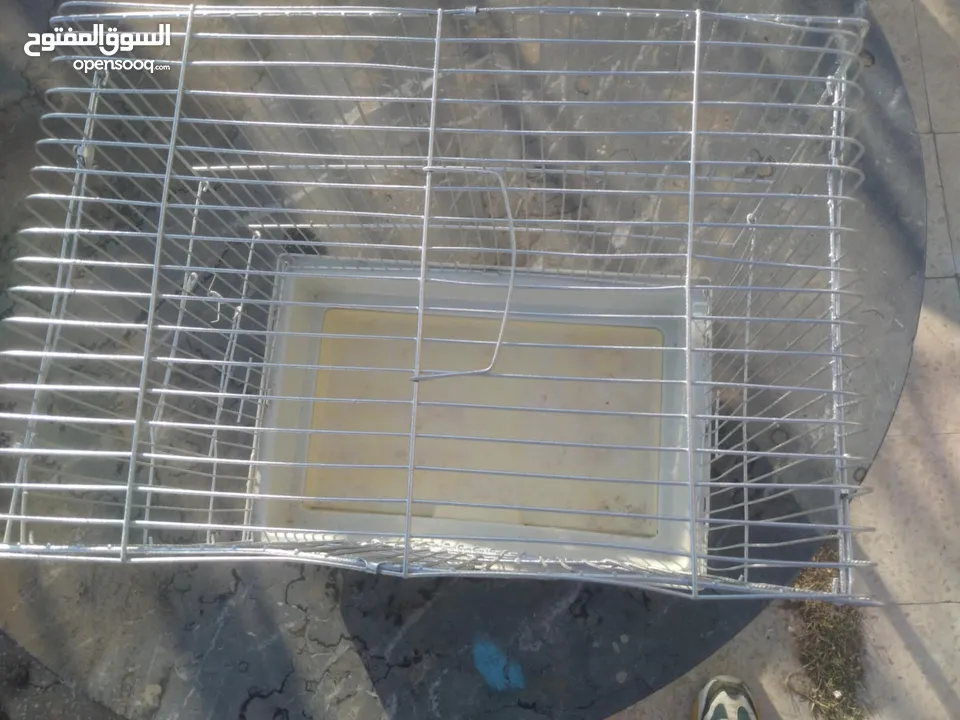 أقفاص طيور للبيع الرجاء التواصل عن طريق الرسايل