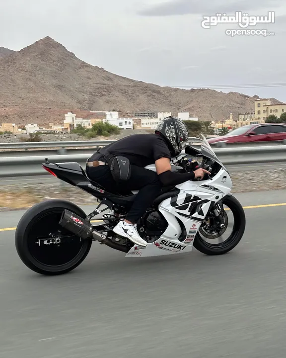 سيزوكي 1000 GSXR 1000