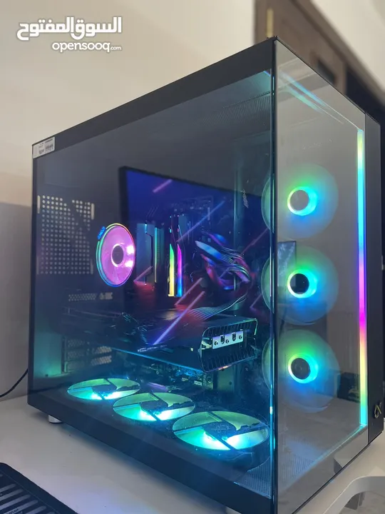 كمبيوتر جيمينج و شاشة MSI 165 Hz 1440p Ryzen 7 7700 CPU AMD RX 6800 GPU