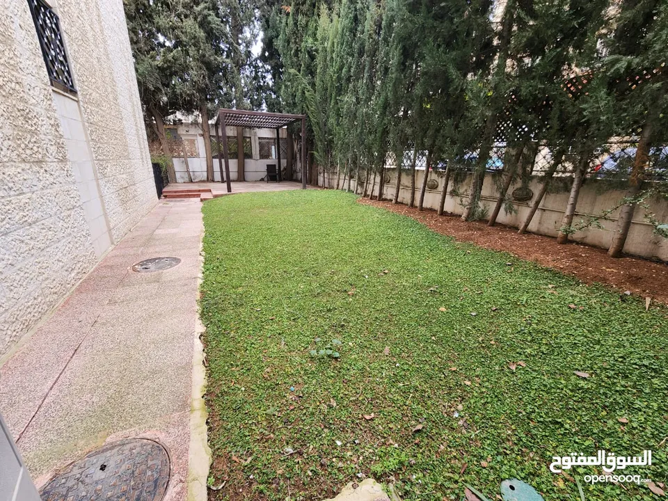 شقة أرضية طابقية للإيجار في عبدون الشمالي - ref : 14474
